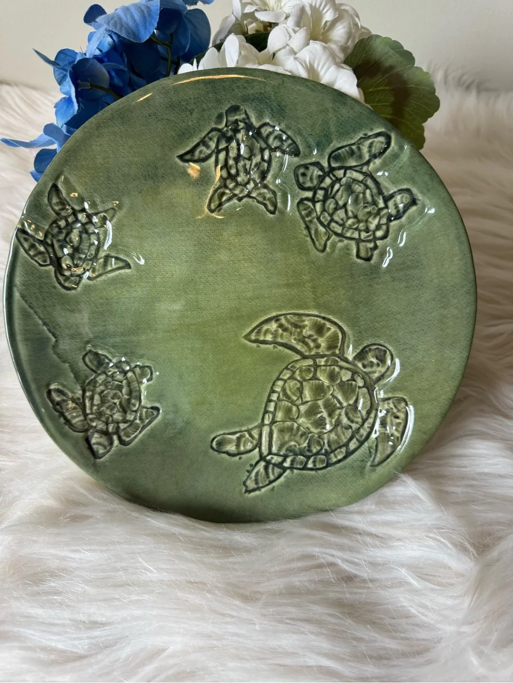 Pottery Barn Green Sea Turtle Dinner Plates - Set of 6
